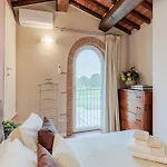فيلة In Lucca With Infinity Pool *