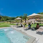 In Lucca With Infinity Pool