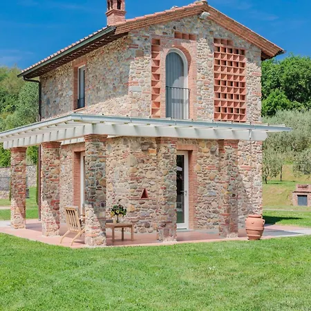 Villa In Lucca With Infinity Pool San Ginese