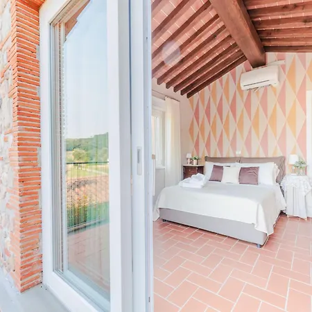 Vila In Lucca With Infinity Pool