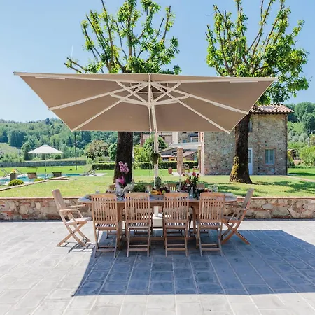 فيلة In Lucca With Infinity Pool San Ginese