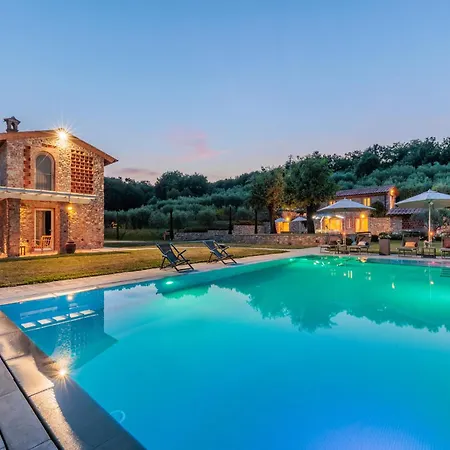 In Lucca With Infinity Pool San Ginese