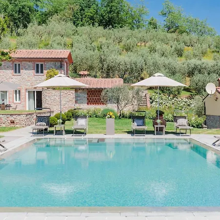In Lucca With Infinity Pool