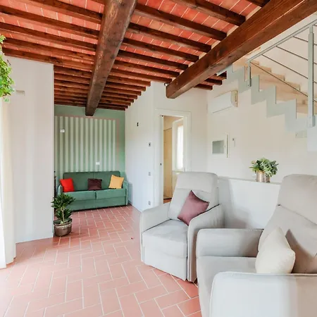 In Lucca With Infinity Pool Villa *